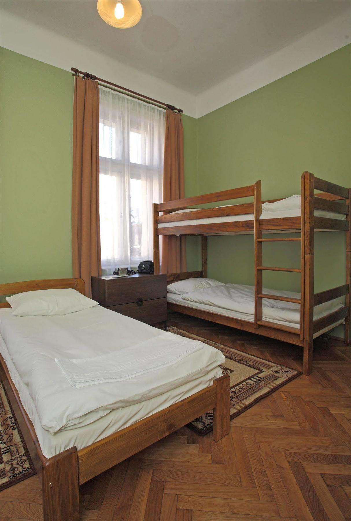 Enigma Hostel คราคูฟ ภายนอก รูปภาพ